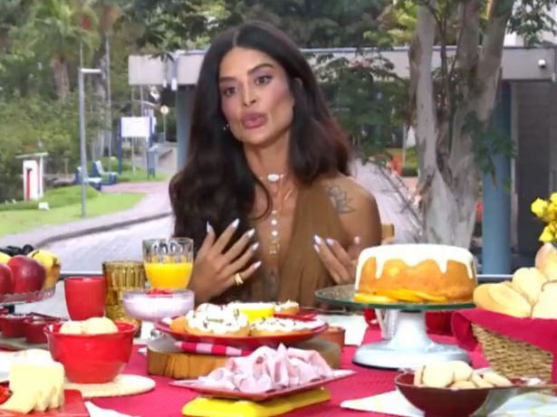 “Ela feriu a minha honra”, diz Aline Campos sobre Ana Paula falar de sua roupa há 10 anos