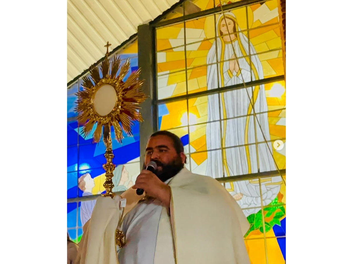 Reprodução Instagram @padrejonasrafael
