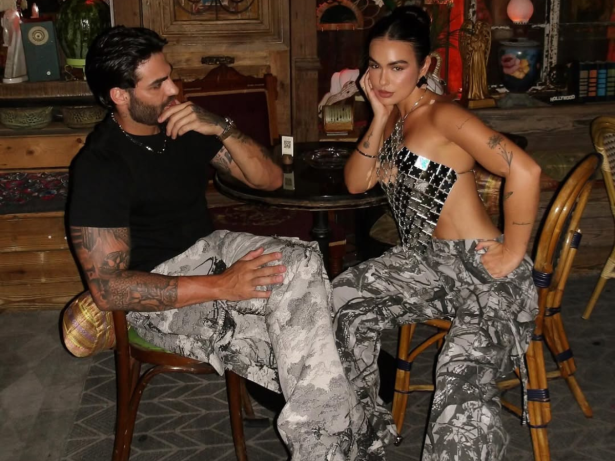 Ex-BBB Larissa Santos e DJ Netto anunciam término após 5 meses de namoro