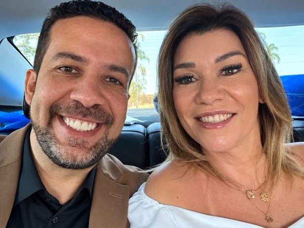 Ex de Janones vai a debate da Globo e medida protetiva impede presença do deputado
