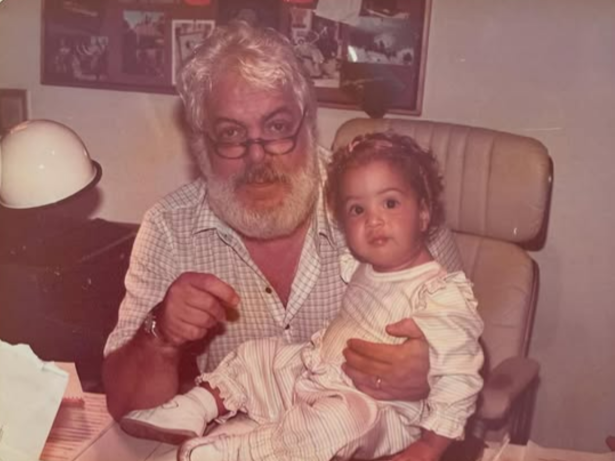 Filha de Manoel Carlos lamenta 1 mês da partida do escritor: “Escolho falar com serenidade”