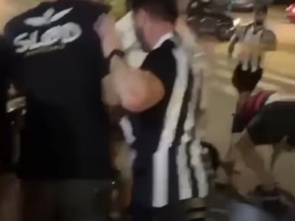 Flamenguista foi agredido por atleticano após a final da Copa do Brasil (Reprodução)