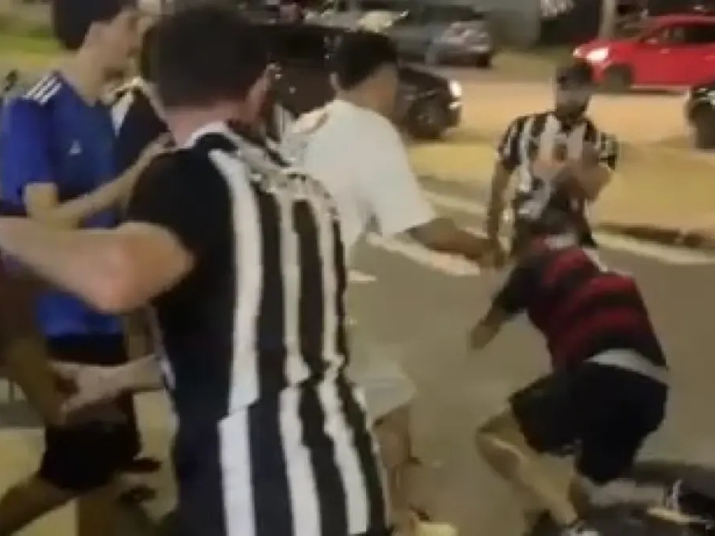 Flamenguista foi agredido por atleticano após a final da Copa do Brasil (Reprodução)