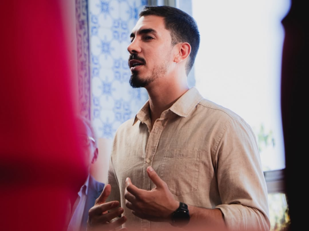 Gabriel David manda recado para presidente da Beija-Flor em meio à polêmica