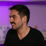 João Silva elogia beijão de Cariúcha e João Augusto em sua festa: “Espetacular”