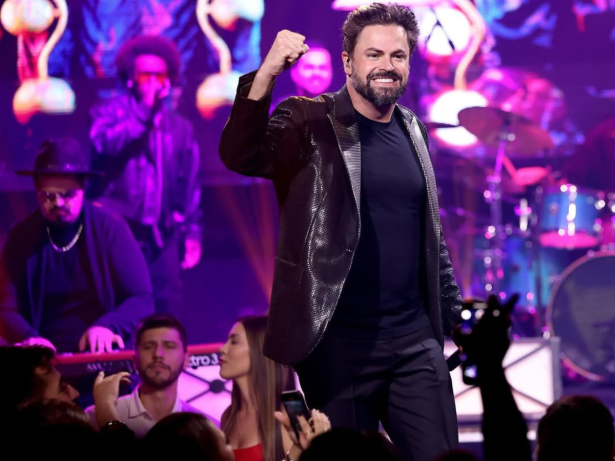 Juninho Bessa lança primeiro EP de “25 Anos Ao Vivo”, nesta quinta-feira (3/7)