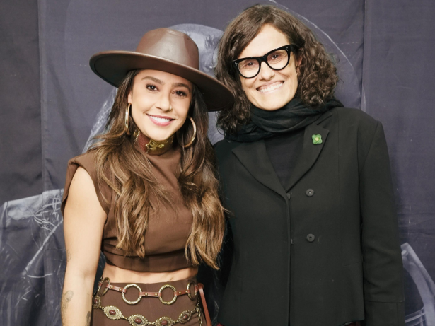 Lauana Prado e Zélia Duncan se encontram em camarim no Ensaio do RAIZ BH