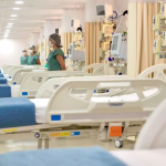 Hospitais cheios: BH decreta emergência de saúde após aumento de doenças respiratórias