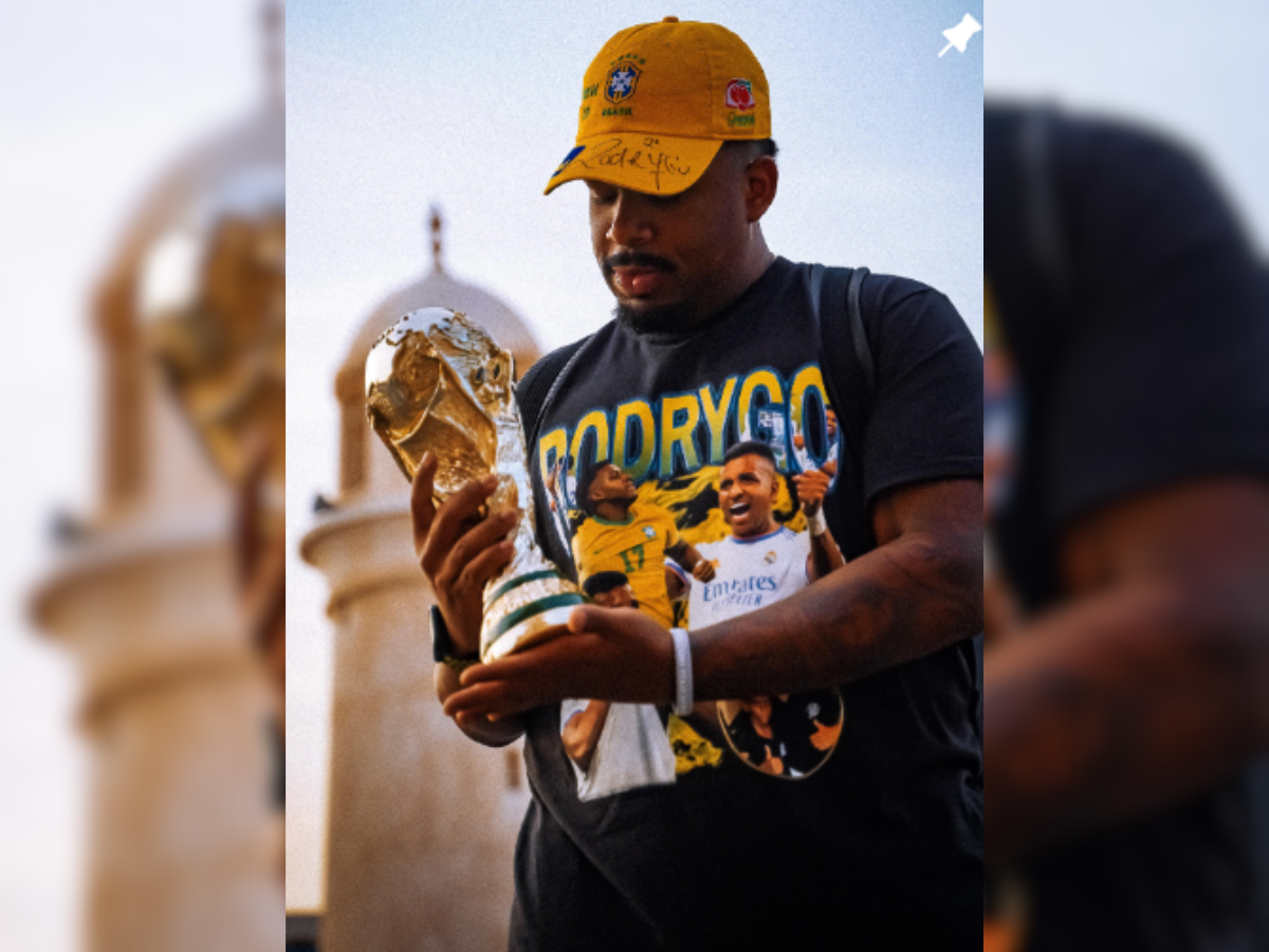 Yuri acompanhou a delegação do Brasil na Copa do Mundo de 2022, sendo o responsável pelo corte dos atletas. Reprodução/yuribarber__