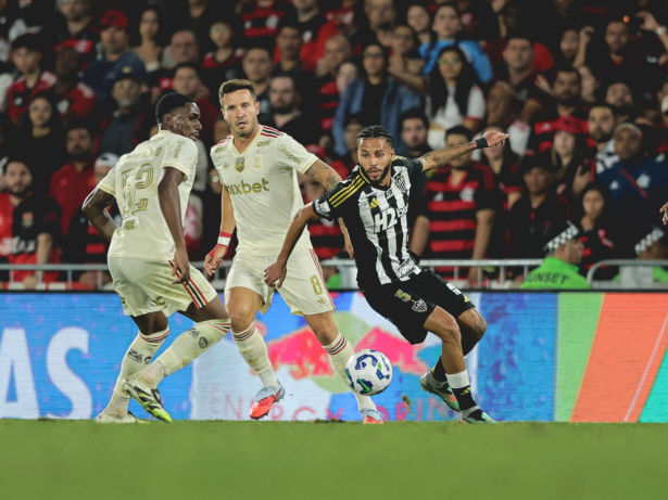 Copa do Brasil: em noite de estreias, Atlético-MG supera o Flamengo