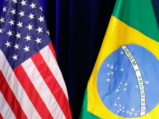Governo Trump critica Alexandre de Moraes após prisão domiciliar de Bolsonaro