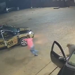 Vítima de sequestro e estupro consegue escapar de agressor ao ver viatura da PM