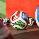 Bola da Copa registra 500 dados por segundo e ajuda o VAR em tempo real; entenda