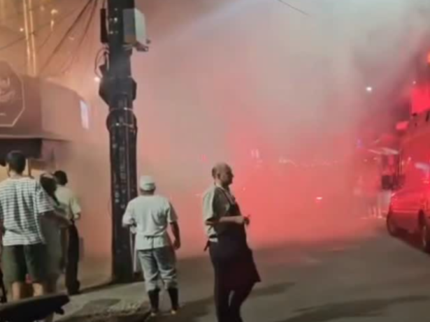 Incêndio atinge tradicional bar que recebeu visita de Dua Lipa no Rio