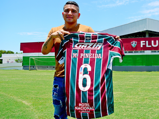 Mario Pineida, ex-jogador do Fluminense, é assassinado a tiros no Equador