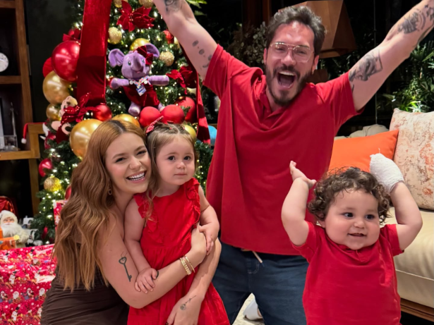 Viih Tube mostra mão do filho 12 dias após queimadura de 2º grau. Veja foto!