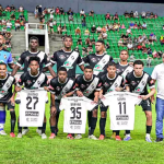 Em reestreia de Bruno, clube realiza homenagem a jogadores presos por estupro coletivo