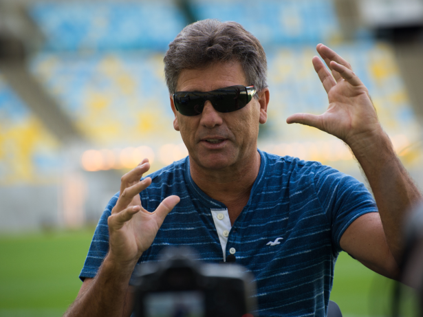 Vasco anuncia a contratação do técnico Renato Gaúcho