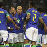 Camisa azul ou amarela? Veja retrospecto do Brasil jogando com o uniforme II em Copas do Mundo