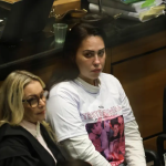 “O problema dela foi nascer mulher”, diz advogado ao explicar renda de Monique Medeiros