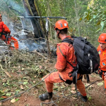 Helicóptero cai na região da Vista Chinesa, no Rio de Janeiro, e deixa 4 mortos