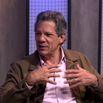 Haddad prevê soltura de Vorcaro caso Flávio Bolsonaro seja eleito: “Vai terminar em pizza”
