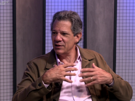 Haddad prevê soltura de Vorcaro e cita Flávio Bolsonaro em entrevista