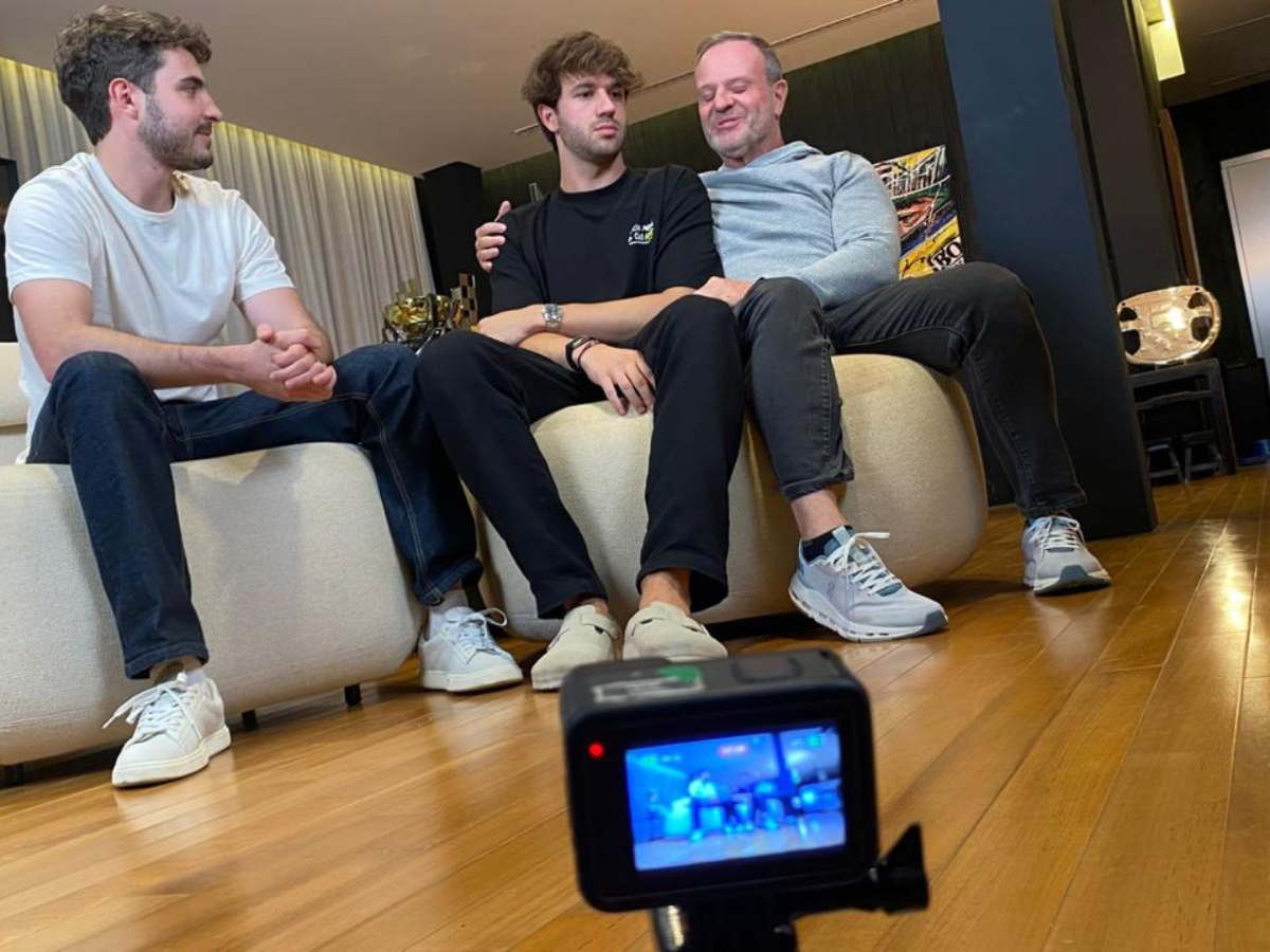 João Augusto entrevista filho de Barrichello na Record