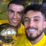 Em meio à especulação no Botafogo, Alex Telles revela convite para Cristiano Ronaldo