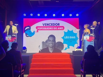 Leo Dias conquista o prêmio de “fofoqueiro do ano” no Fofoca Awards. Veja!