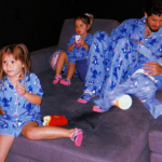 Noite do pijama: filhos de Virginia e Zé Felipe se divertem em mais uma festa