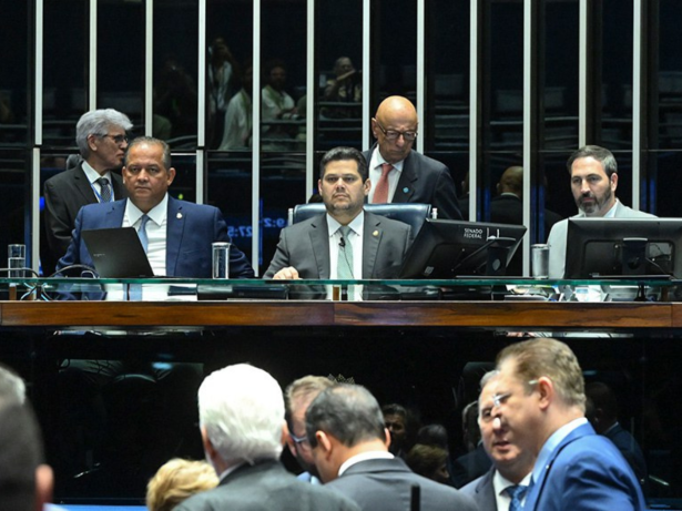 Lei da Dosimetria é promulgada após Lula não assinar texto; entenda
