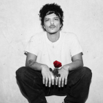 “The Romantic”: Bruno Mars lança álbum solo e agita fãs após dez anos de espera