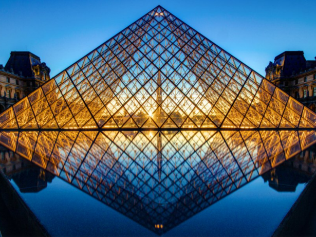 Polícia francesa prende mais quatro suspeitos pelo roubo no Museu do Louvre