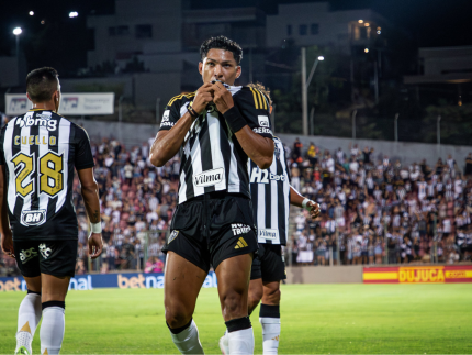 Rony entra com ação para rescindir contrato com o Atlético-MG, diz jornalista