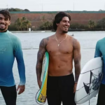 Paquetá e Rodrygo surfam com Gabriel Medina antes de apresentação na seleção