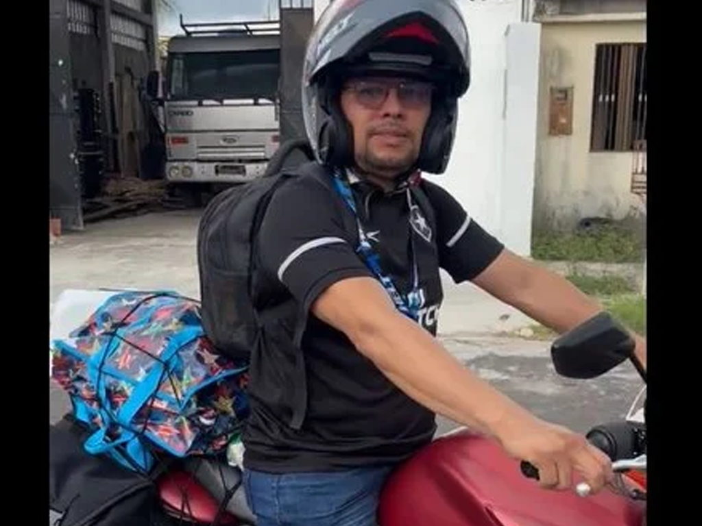 Patrick Sousa, torcedor do Botafogo que irá de Manaus para o Rio de Janeiro (Reprodução)