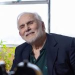 Globo exibe “Tributo” a Francisco Cuoco no lugar do “Conversa com Bial”