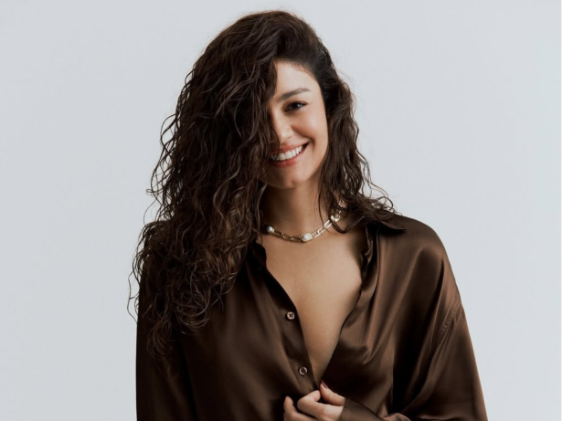 Sophie Charlotte comemora estreia de “Três Graças”: “Sensação gostosa de ser brasileira”