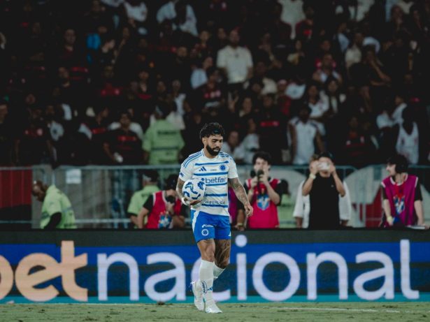 Gabigol publica foto e agradece torcida do Cruzeiro após empate contra o Flamengo