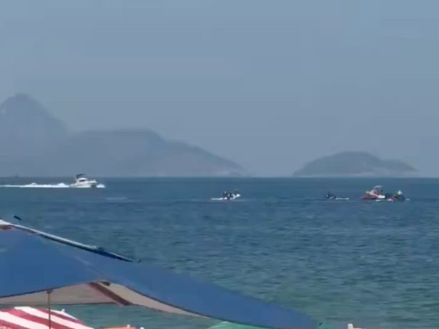 Piloto de aeronave é encontrado morto após queda no mar de Copacabana