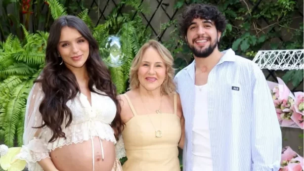 Mãe de Rafa Kalimann se manifesta após fala da filha sobre distanciamento de Nattan na gravidez