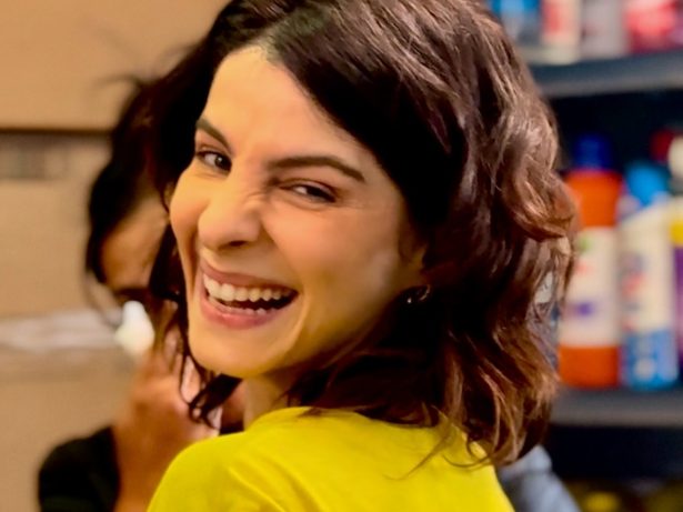Giselle Batista mergulha no universo do terror em “Favela Amarela”