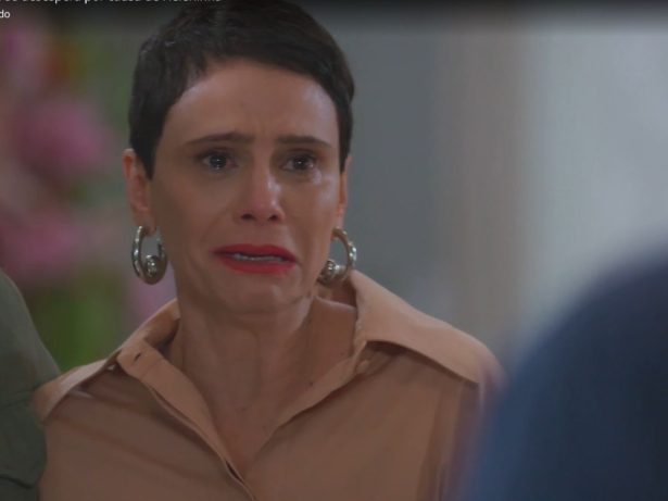 Flashback explosivo coloca Celina na cena da morte de Odete no fim de “Vale Tudo”