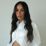 Sabrina Sato mostra registros inéditos do chá revelação do bebê com Nicolas Prattes