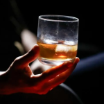 SP confirma primeiro caso de metanol em licor e paciente é internado em estado grave