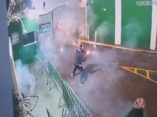 Polícia prende suspeito de atuar como motorista em ataque ao CT do Palmeiras