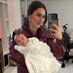 “Acho ela a minha cara”, diz irmã de Biancardi ao posar com Mel, que completou 1 mês