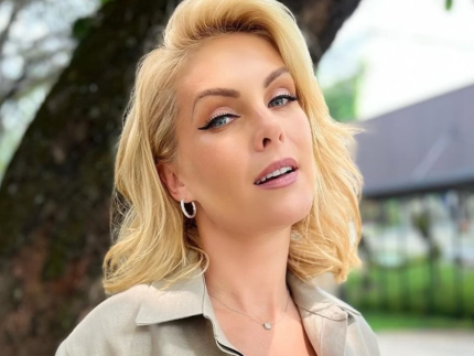 Ana Hickmann e a alta cúpula da Record conversam sobre renovação de contrato