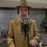 Chamado de “Vovô do Rock”, Humberto Lane pede espaço na TV para mostrar seu trabalho